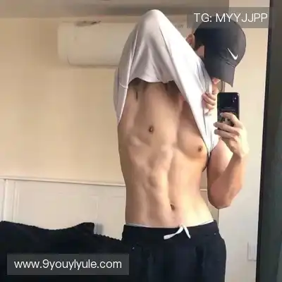 裴隽津
